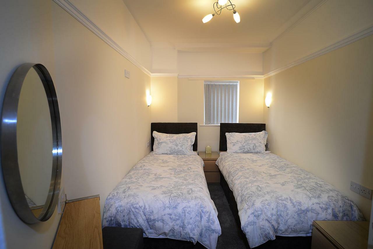 Twelve Apartments Blackpool Eksteriør billede