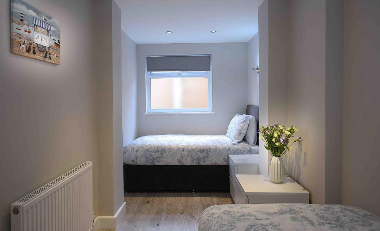 Twelve Apartments Blackpool Eksteriør billede